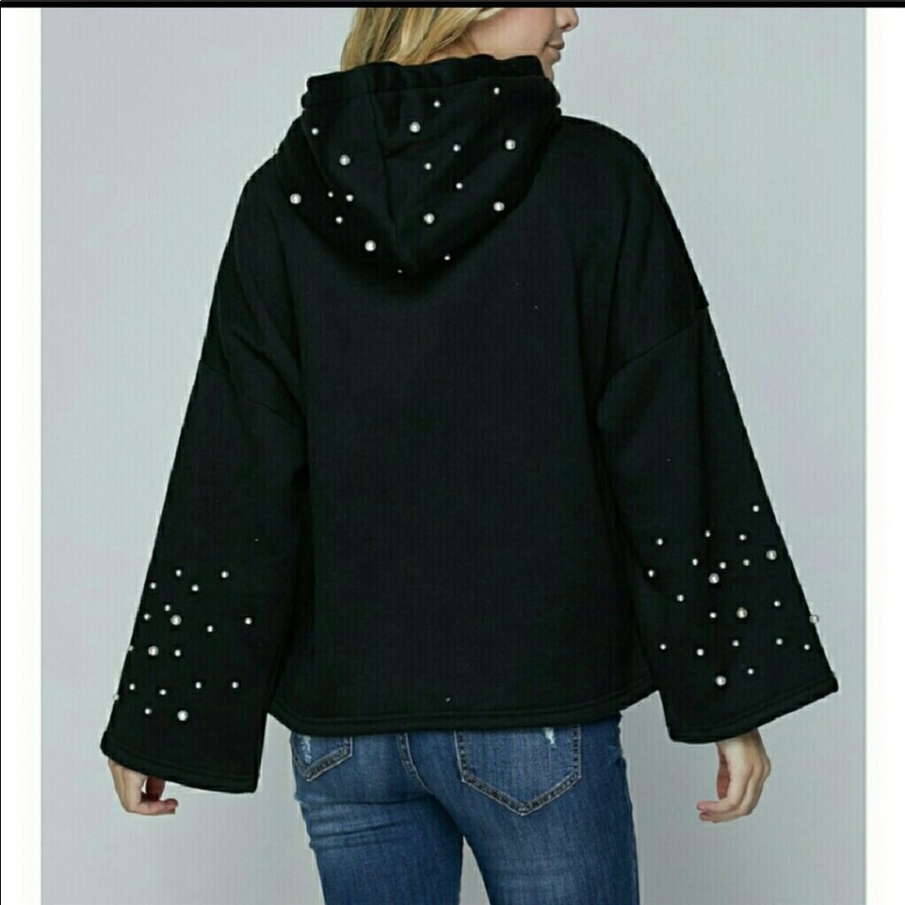 🤩Last 1🤩💕Pearl Embellished Black Hoodie 💕 - Picture 4 of 11